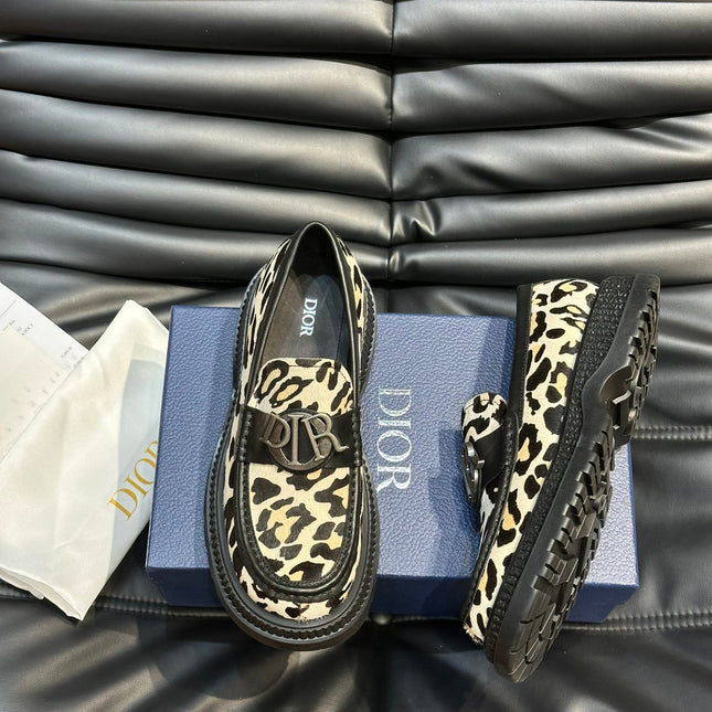 CD EXPLORER ICON LOAFER BLACK AND YELLOW FUR