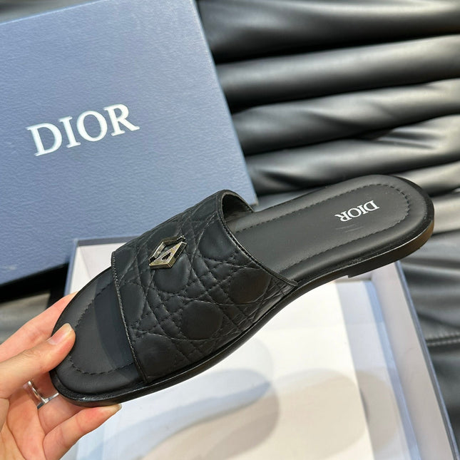CD ALIAS SUMMER SLIPPER BLACK EMBOSSED CALFSKIN