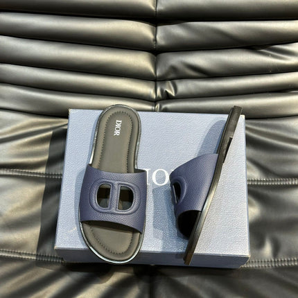 CD D-CLUB SLIDE SLIPPER NAVY GRAINED CALFSKIN