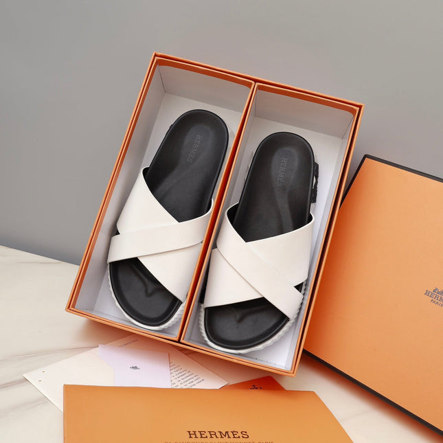 HM INFRA SANDAL WHITE AND BLACK LAMBSKIN