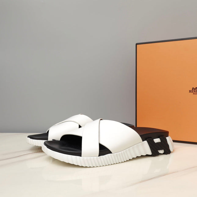 HM INFRA SANDAL WHITE AND BLACK LAMBSKIN