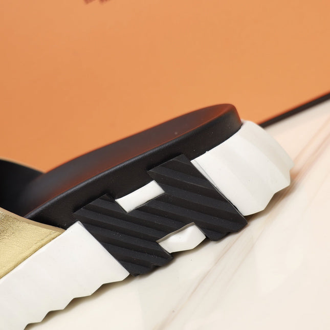 HM INFRA SANDAL GOLD METALLIC LAMBSKIN