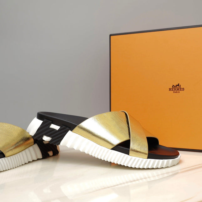 HM INFRA SANDAL GOLD METALLIC LAMBSKIN