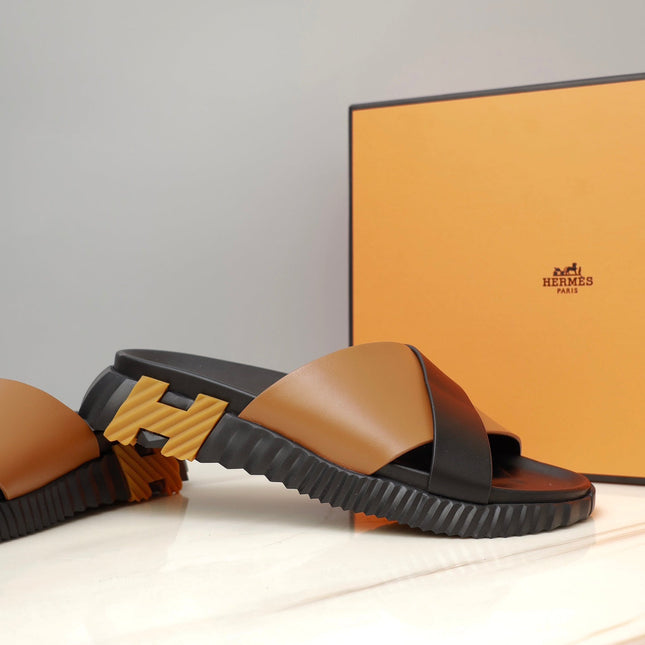 HM INFRA SANDAL BLACK AND SANDSTONE LAMBSKIN
