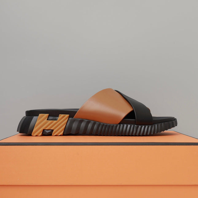 HM INFRA SANDAL BLACK AND SANDSTONE LAMBSKIN