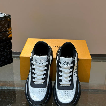 THICK-SOLED SNEAKER BLACK AND WHITE CALFSKIN