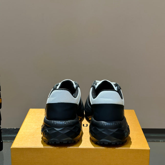 THICK-SOLED SNEAKER BLACK AND WHITE CALFSKIN