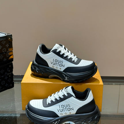 THICK-SOLED SNEAKER BLACK AND WHITE CALFSKIN