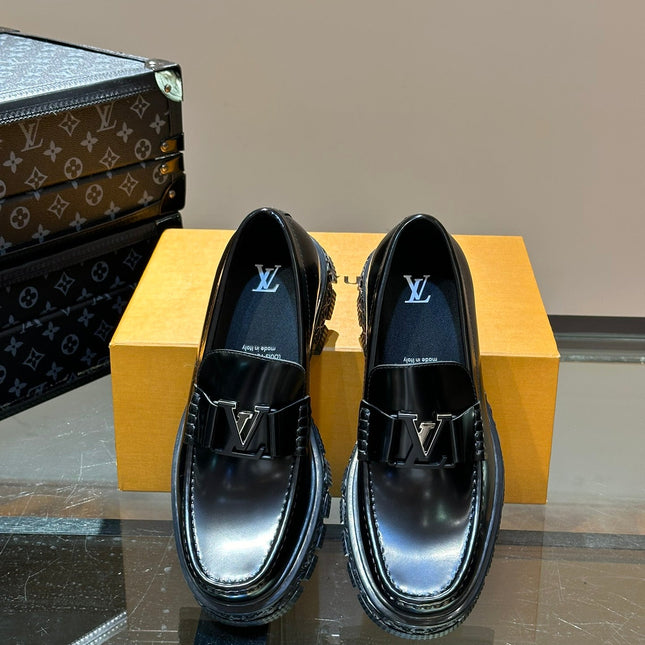 LV MAJOR LOAFER IN BLACK SOFT CALFSKIN
