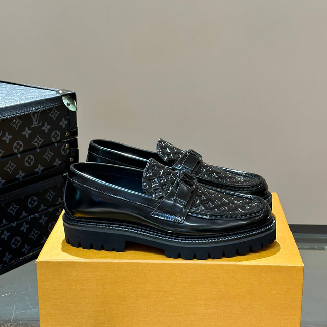 LV MAJOR LOAFER IN BLACK IMPRINT CALFSKIN
