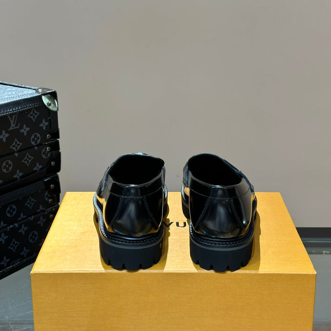 LV MAJOR LOAFER IN BLACK IMPRINT CALFSKIN