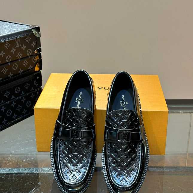 LV MAJOR LOAFER IN BLACK IMPRINT CALFSKIN