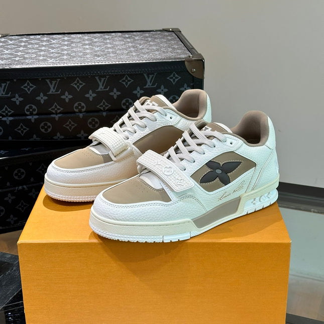 LV TRAINER SNEAKERS IN WHITE CALFSKIN AND CAMEL BROWN SUEDE