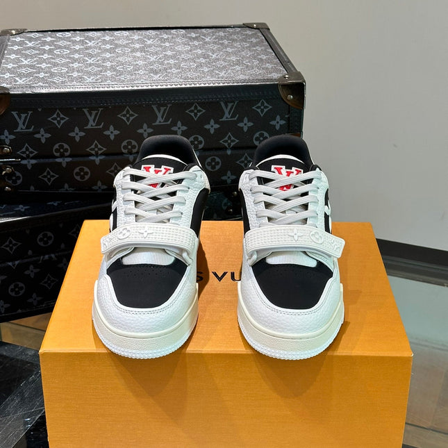 LV TRAINER SNEAKERS IN WHITE CALFSKIN AND BLACK SUEDE