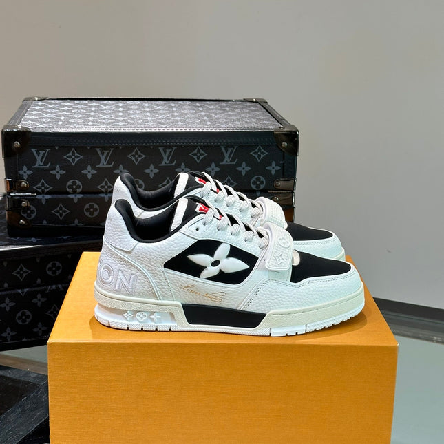 LV TRAINER SNEAKERS IN WHITE CALFSKIN AND BLACK SUEDE
