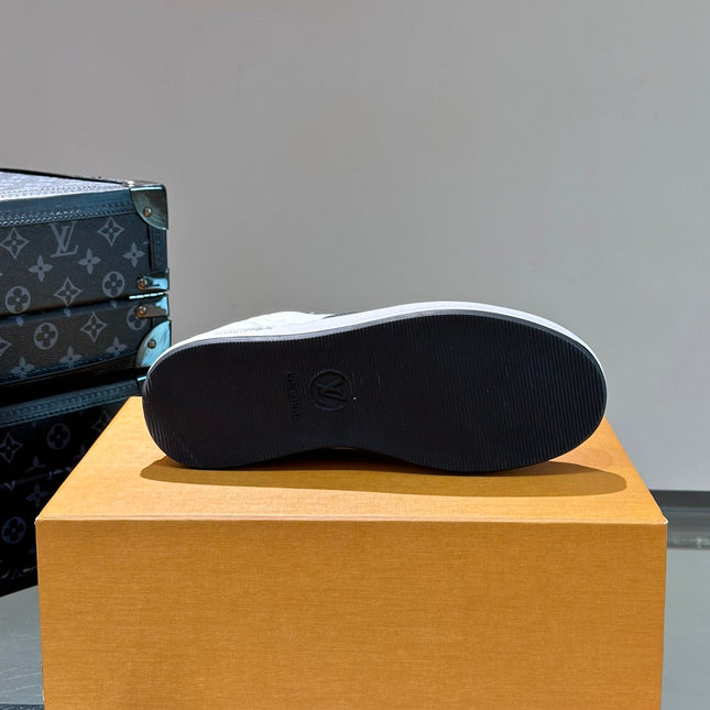 LV SNEAKER WHITE MIX BLACK EMBOSSED CALFSKIN