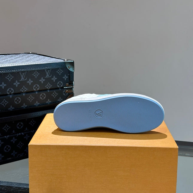 LV SNEAKER WHITE MIX BABY BLUE EMBOSSED CALFSKIN