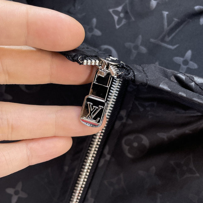 LV BLACK MONOGRAM JACKET 239555