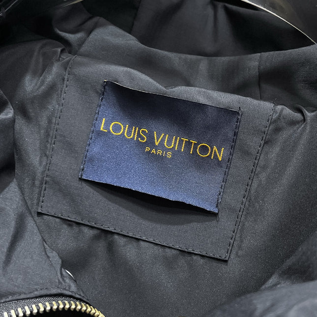 LV BLACK JACKET 239573