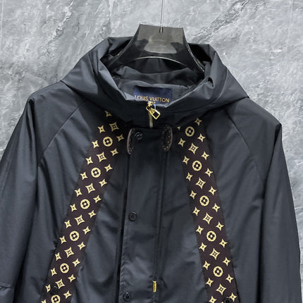 LV BLACK JACKET 239573