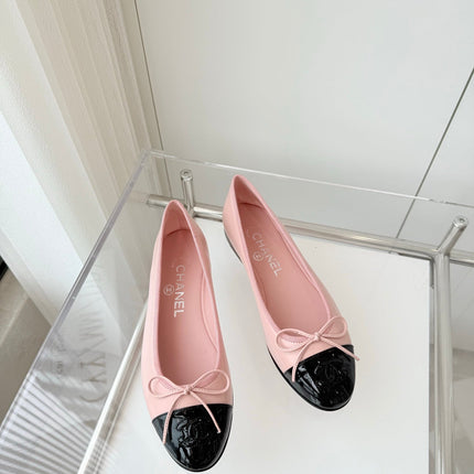 BALLET FLAT IN BABY PINK MIX BLACK CALFSKIN