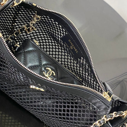 CHANEL 25S CLUTCH WITH CHAIN 20 CM IN BLACK LAMBSKIN WITH GOLD HARDWARE