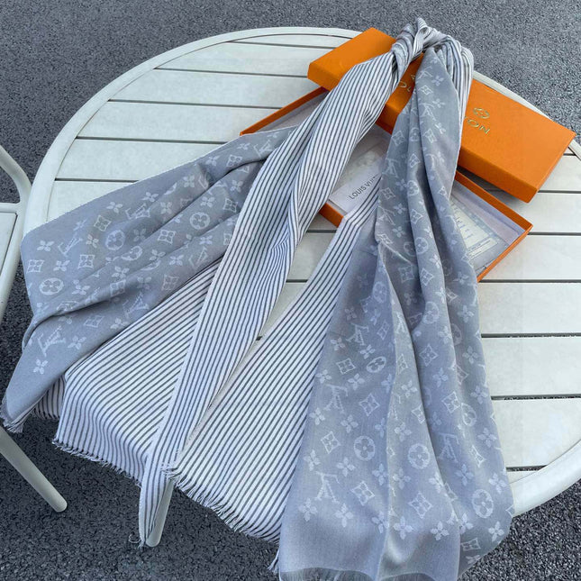MONOGRAM SCARF 200 CM IN LIGHT GRAY CASHMERE AND SILK 388079