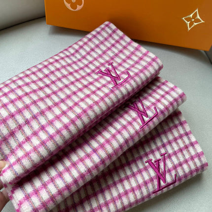 PLAID EMBROIDERY SCARF 180 CM IN BRIGHT PINK CASHMERE 399964