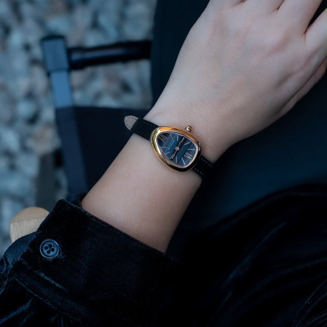 SERPENTI ROSE GOLD CASE BLACK LEATHER STRAP