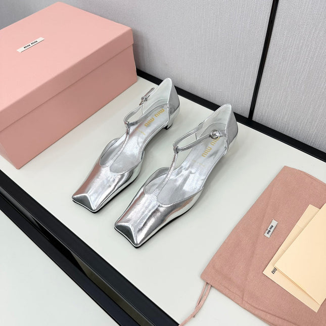 BALLET SANDAL SILVER LAMBSKIN WITH T-STRAP