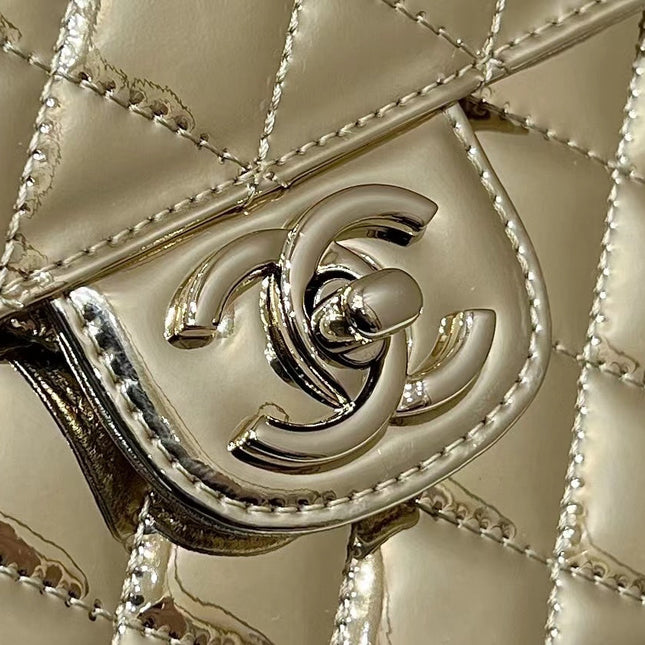 25S CHANEL STAR GOLD 23 IN METALLIC GOLD CALFSKIN