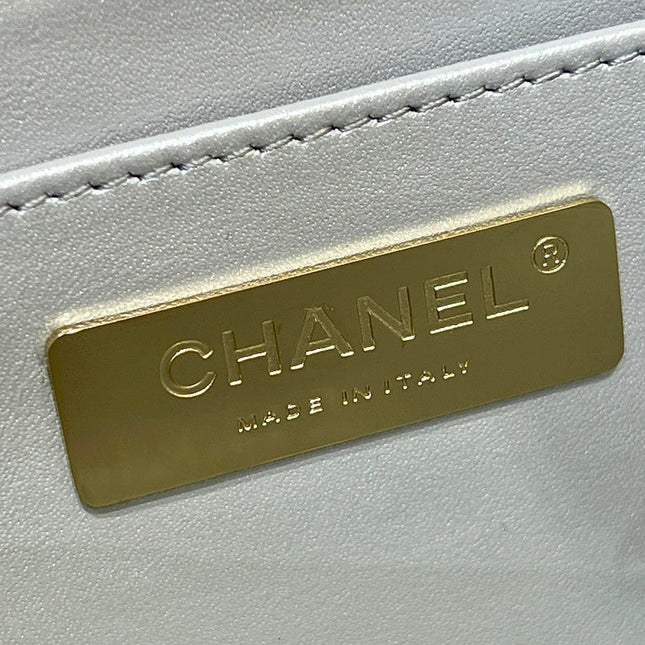 25S CHANEL STAR SILVER 23 IN METALLIC SILVER CALFSKIN