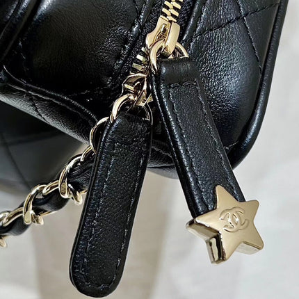 CC STAR CROSSBODY BAG 22 IN BLACK CALFSKIN GOLD HARDWARE