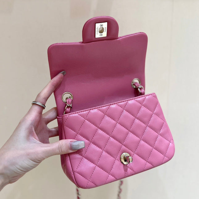 CHANEL 25S FLAP BAG 17 CM IN PINK LAMBSKIN WITH GOLD HARDWARE
