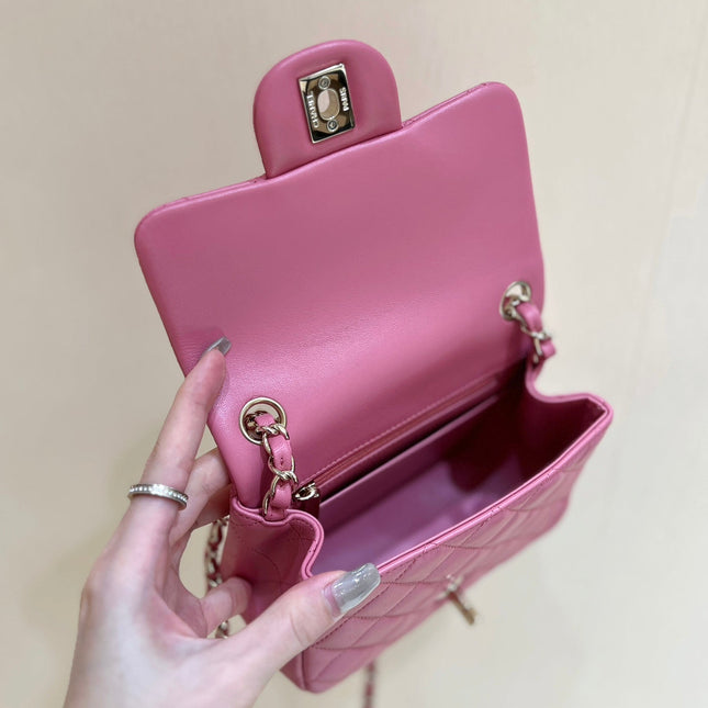 CHANEL 25S FLAP BAG 17 CM IN PINK LAMBSKIN WITH GOLD HARDWARE
