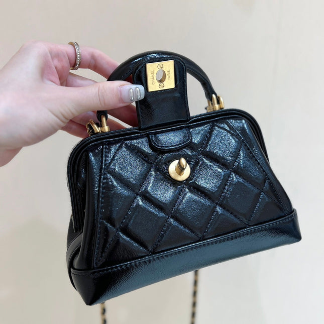CHANEL TOP HANDLE BAG 18 IN BLACK OIL-WAX LAMBSKIN GOLD HARDWARE