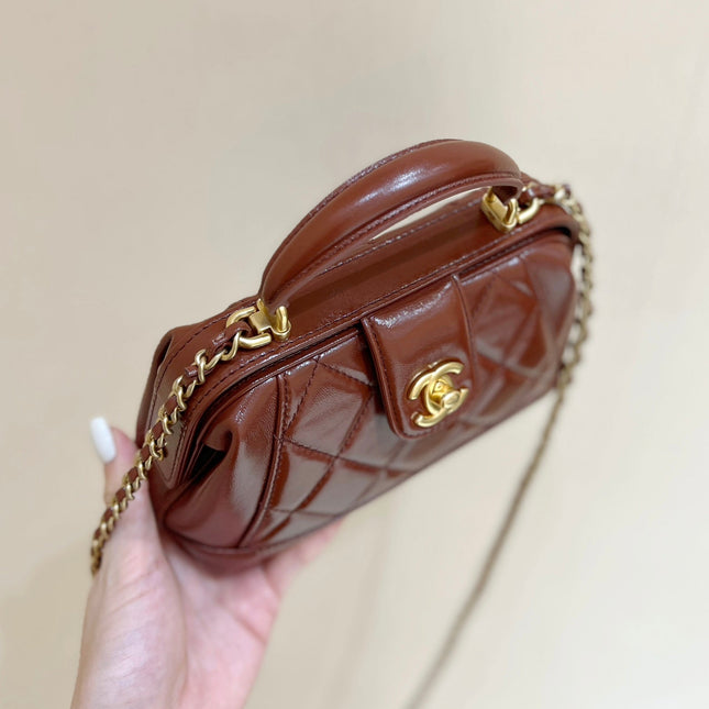 CHANEL TOP HANDLE BAG 18 IN BROWN OIL-WAX LAMBSKIN GOLD HARDWARE
