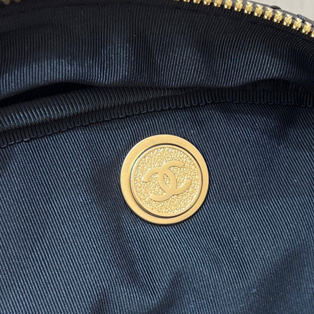 BOWLING BAG 44 IN BLACK SOFT LAMBSKIN GOLD HARDWARE