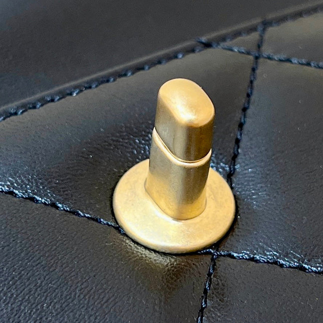 CLUTCH 25 IN BLACK SHEEPSKIN GOLD HARDWARE