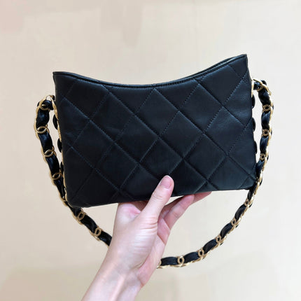 CHANEL HOBO 24 IN BLACK LAMBSKIN GOLD HARDWARE