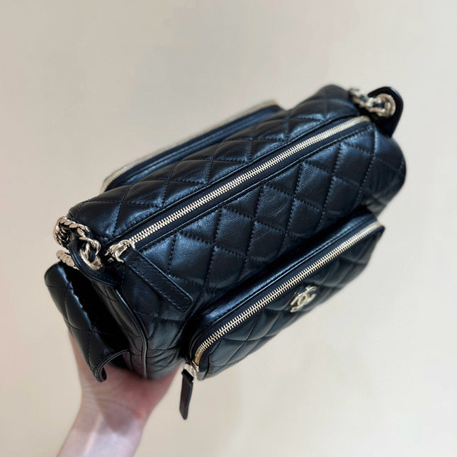 CHANEL CAMERA BAG 24 IN CONGO BLACK SHINY CALFSKIN GOLD CHAIN