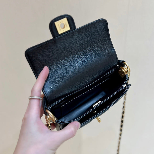 CHANEL FLAP BAG 16 IN BLACK GRAINED CALFSKIN GOLD HARDWARE