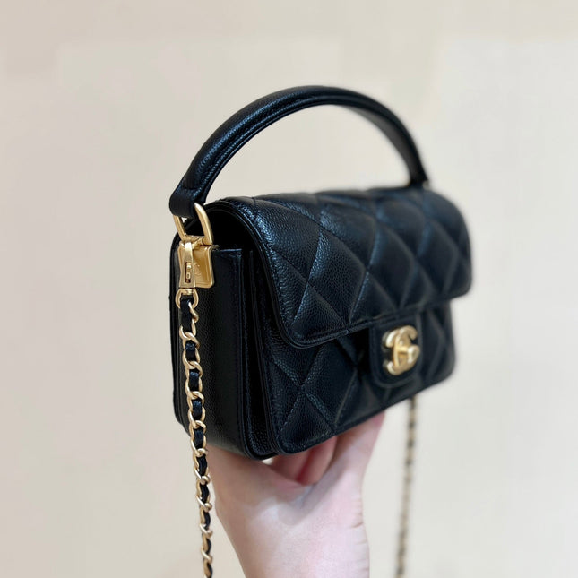 CHANEL FLAP BAG 16 IN BLACK GRAINED CALFSKIN GOLD HARDWARE