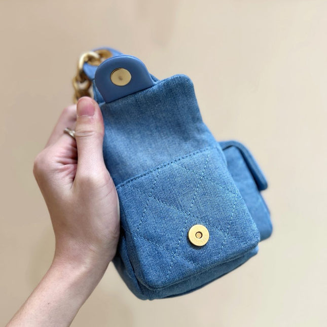 CHANEL 25S MEDIUM HOBO BAG 31 IN LIGHT BLUE DENIM GOLD HARDWARE