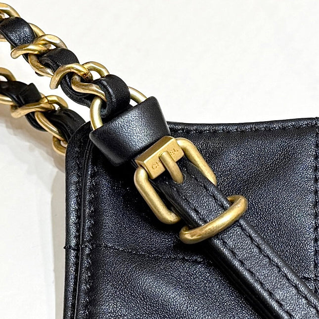 MEDIUM MAXI SHOPPING BAG 47 IN BLACK CALFSKIN GOLD-TONE METAL