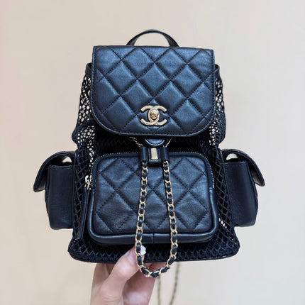 MESH DRAWSTRING BACKPACK 25 IN BLACK CALFSKIN GOLD-TONE METAL