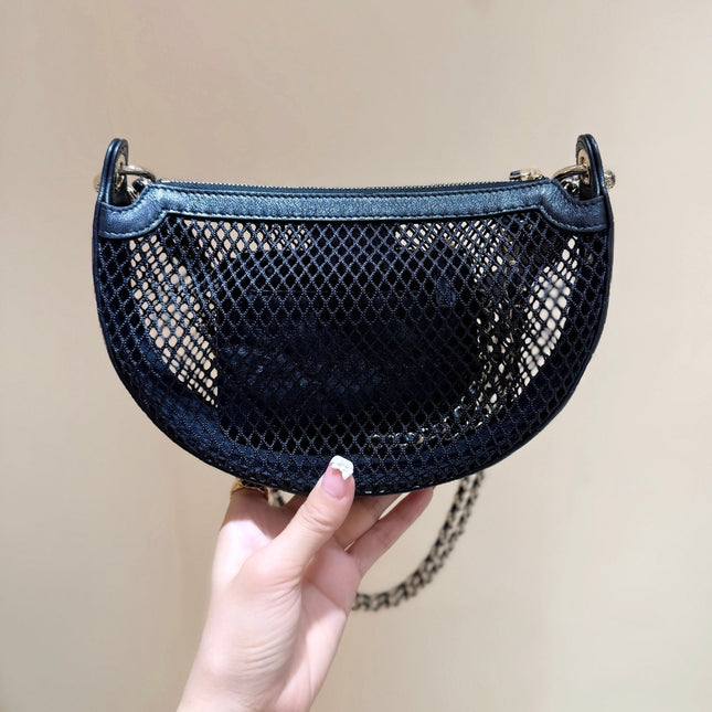 MESH POUCH 22 IN BLACK EFFECT LAMBSKIN WITH GOLD METALLIC