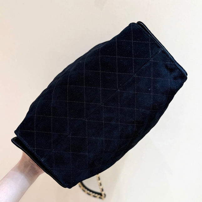 CC 25 HANDBAG 40 IN BLACK SUEDE GOLD HARDWARE