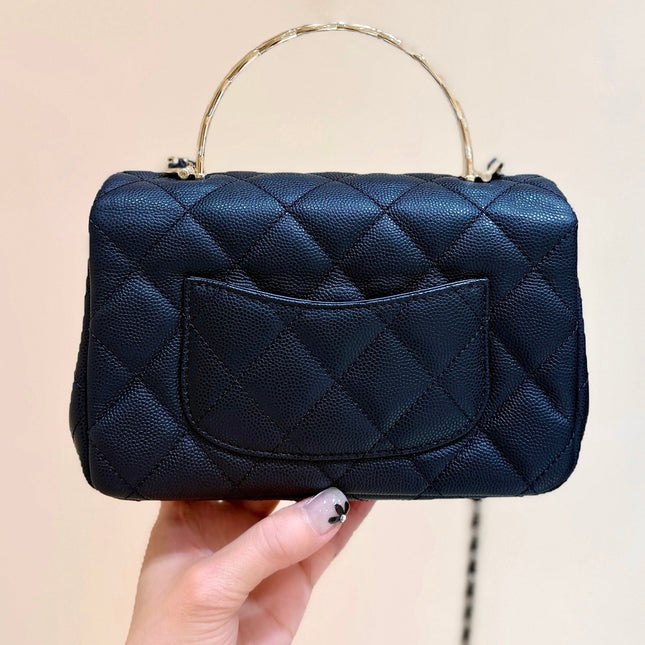 CHANEL 25S COCO CRUSH HANDLE 18 IN BLACK CALFSKIN GOLD HARDWARE