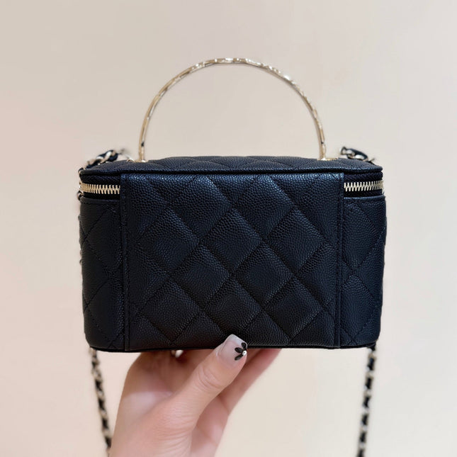 CHANEL 25S COCO CRUSH 17 IN BLACK CALFSKIN GOLD HARDWARE